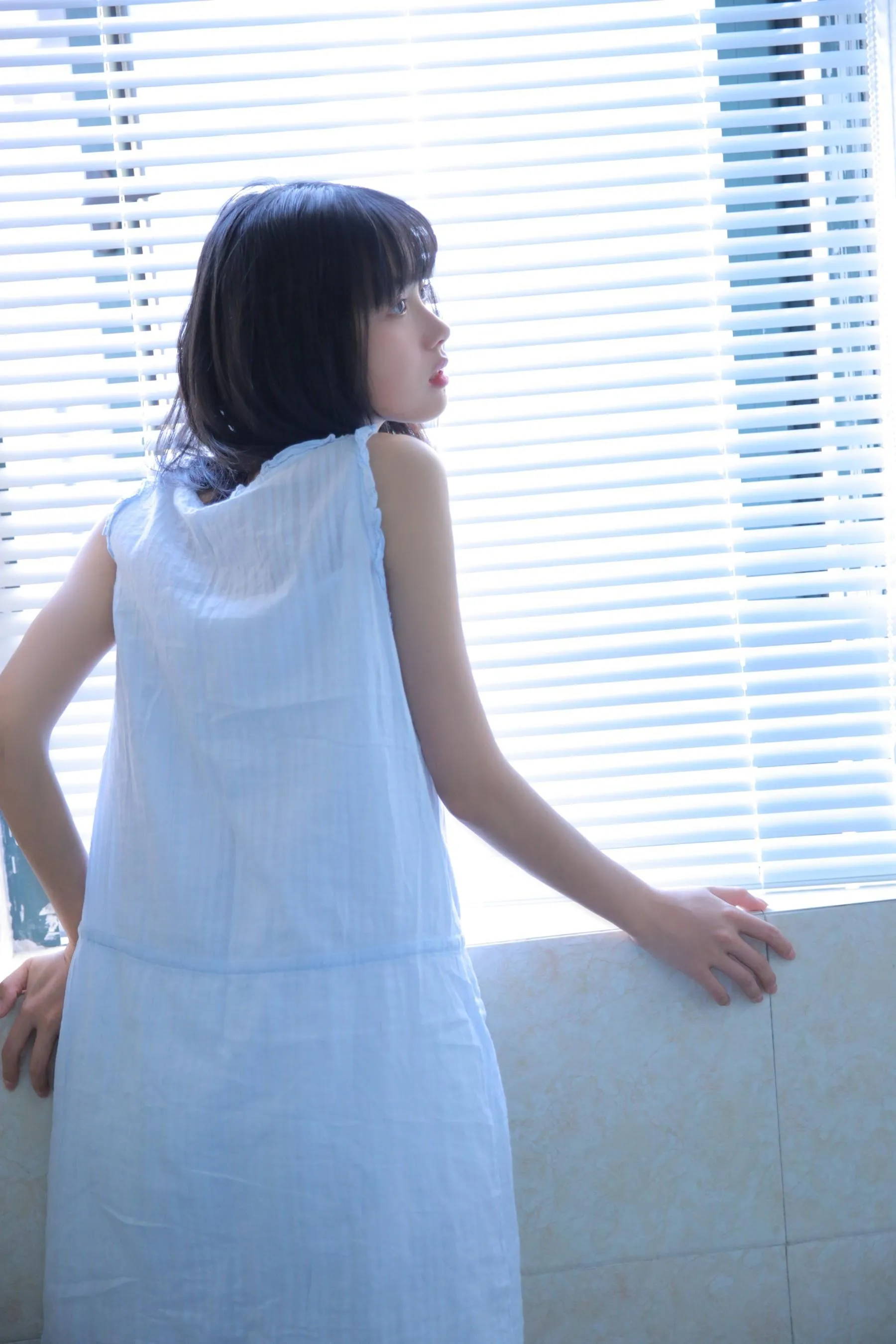 [艺图语] 2022.06.27 思念人之屋 猫梓子 [26P]插图3
